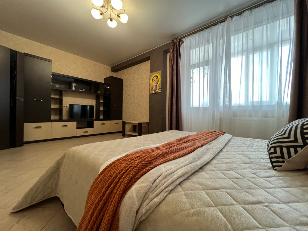 1 к.кв пляж 10 мин рядом Парк Победы Херсонес не берем плату за уборку