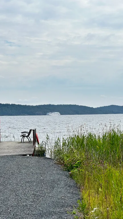 Частный дом на берегу Ладожского озера