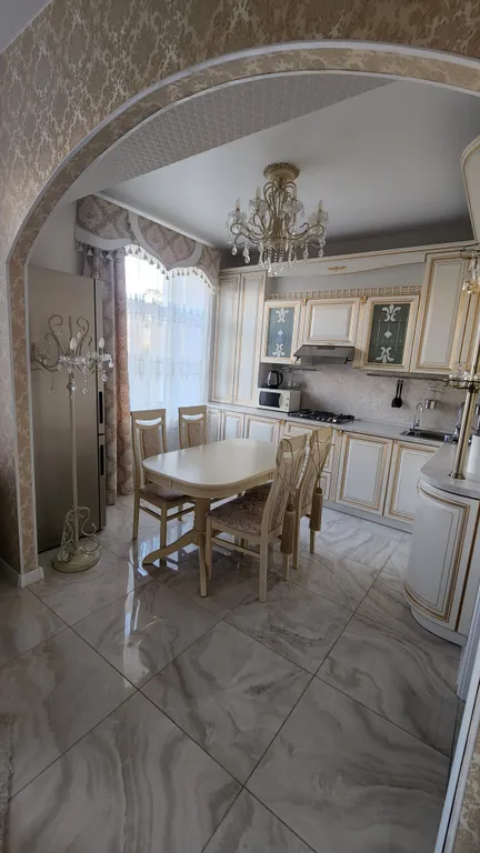 Квартира Апартаменты  Fleur de lys
 (Королевская Лилия) — аренда посуточно в Рыбинск