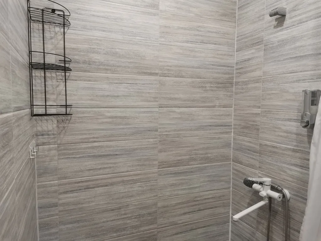 Новая квартира в тихом центре (частный сектор)