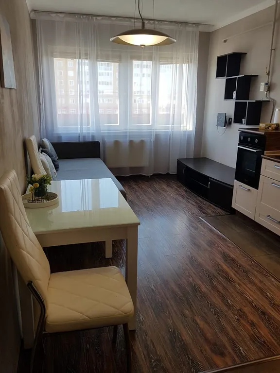 Однокомнатная уютная квартира в мкрн Оптимистов