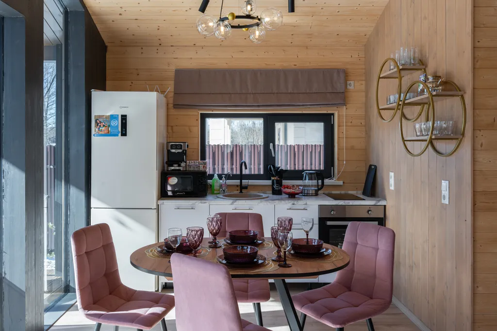 Дом у леса с баней и чаном