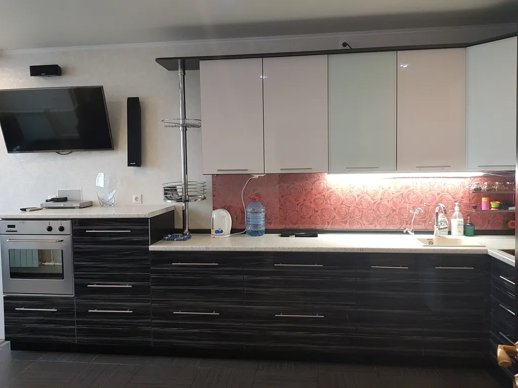 Двухкомнатная квартира на 15 этаже с панорамными окнами