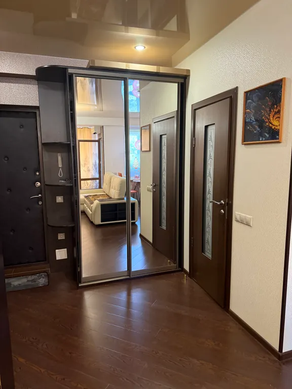 Квартира Яркая просторная квартира у моря в центре Адлера — Сириус