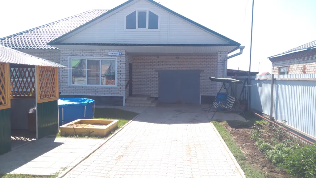 Уютный коттедж — аренда посуточно в Яровое