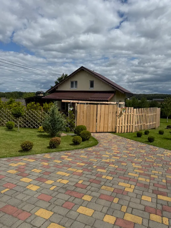 Коттедж 4-комнатный Дом — аренда посуточно в Минск