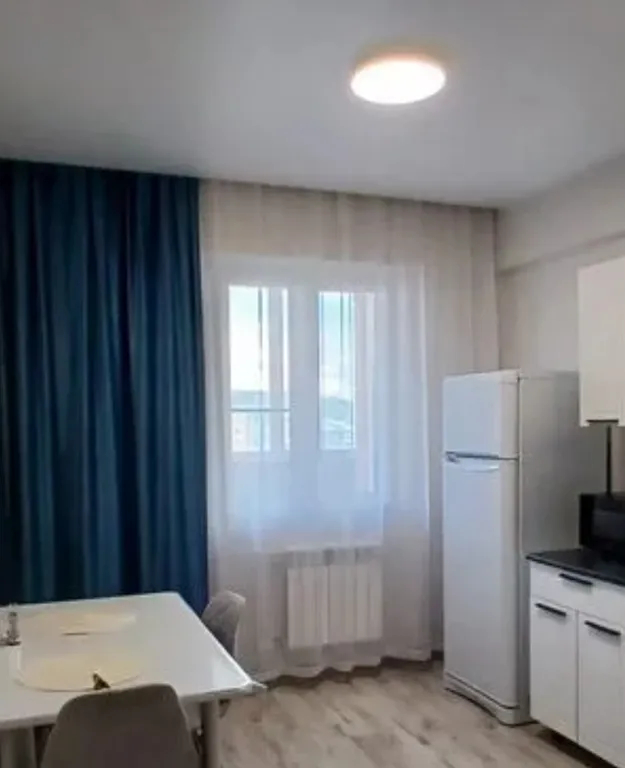 Уютная квартира с хорошим видом на проспект