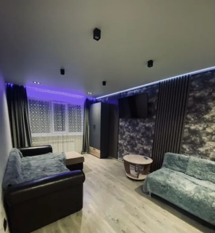 Уютная квартира в отличном районе города — аренда посуточно в Магадан