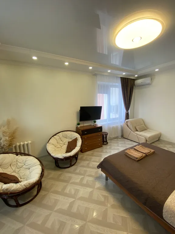 Квартира на набережной