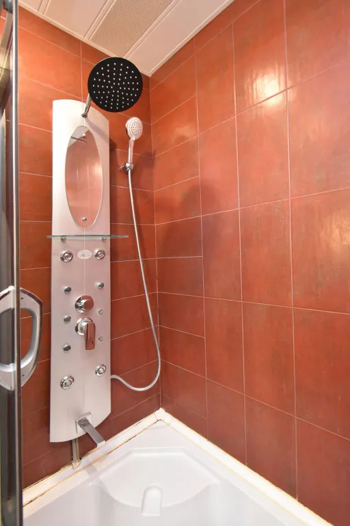 Уютная и просторная квартира в элитной новостройке в центре города