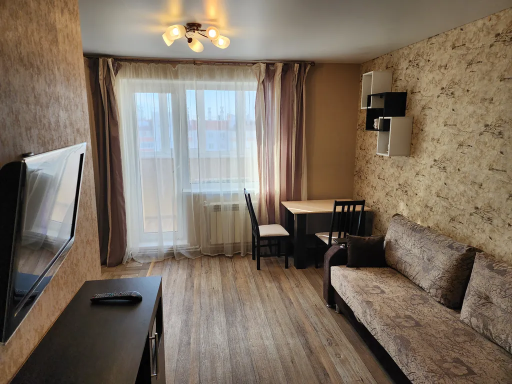 Квартира Уютная студия с видом на озеро рядом с вокзалом — аренда посуточно в Чебаркуль