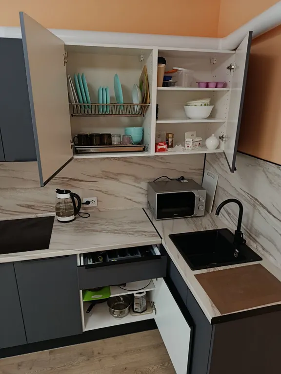 Большая квартира возле аэропорта