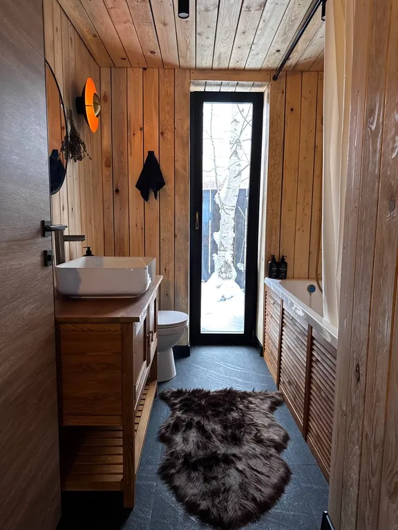 6-местный дом c видом на лес