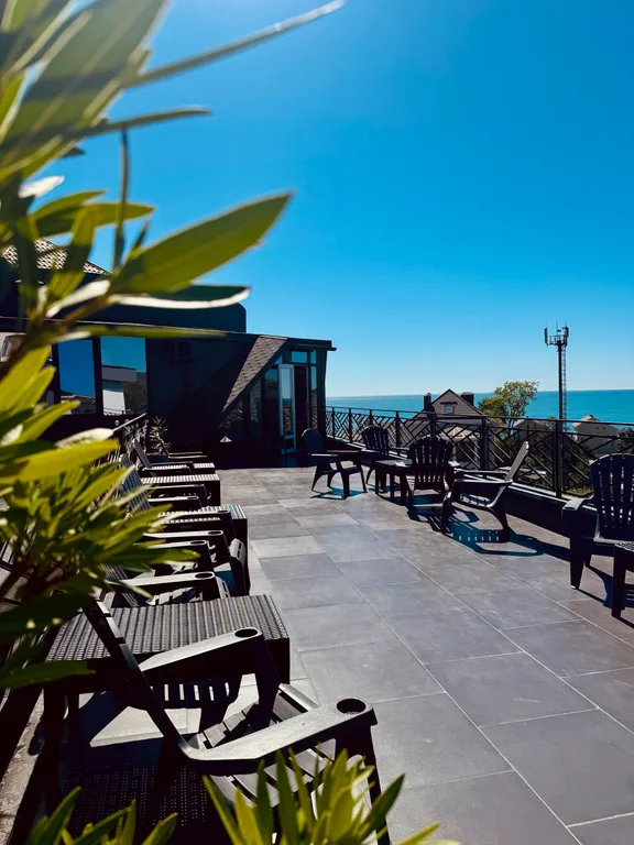 Номер с кухней в 50м от моря