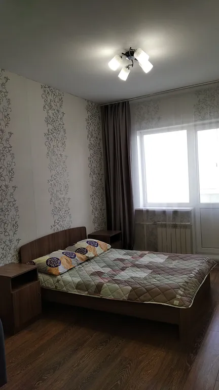 Замечательн квартира-студия на въезде в город и красивым видом на горы — аренда посуточно в Горно-Алтайск