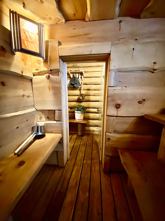 Избушки Guesthouse большая