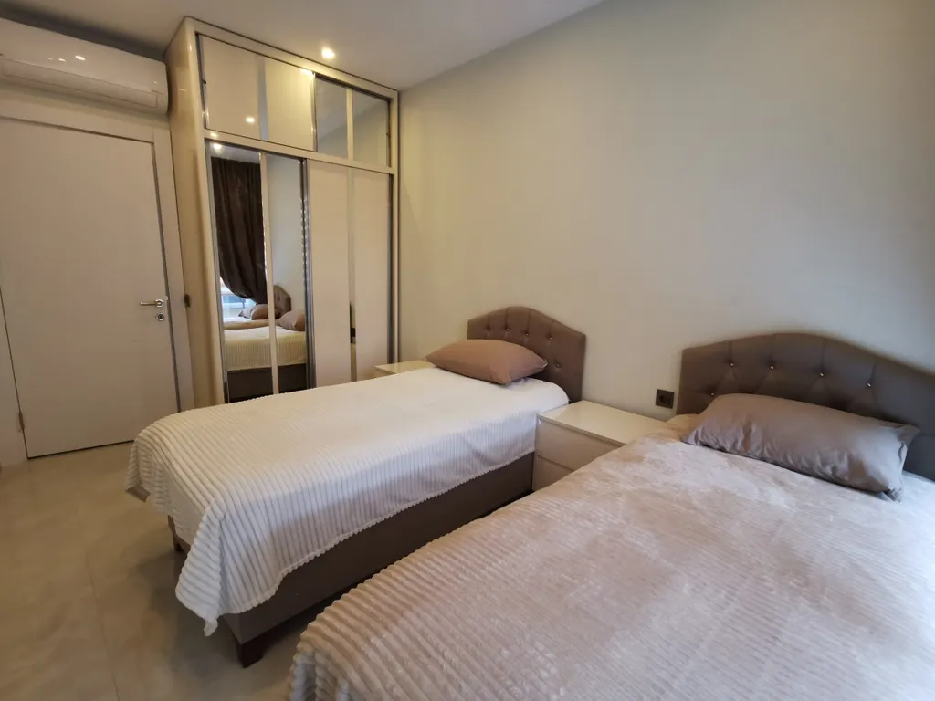 Квартира на первой линии с собственным пляжем