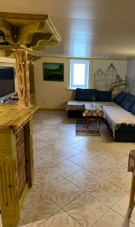 Уютная часть дома для спокойного отдыха рядом с Луговым парком