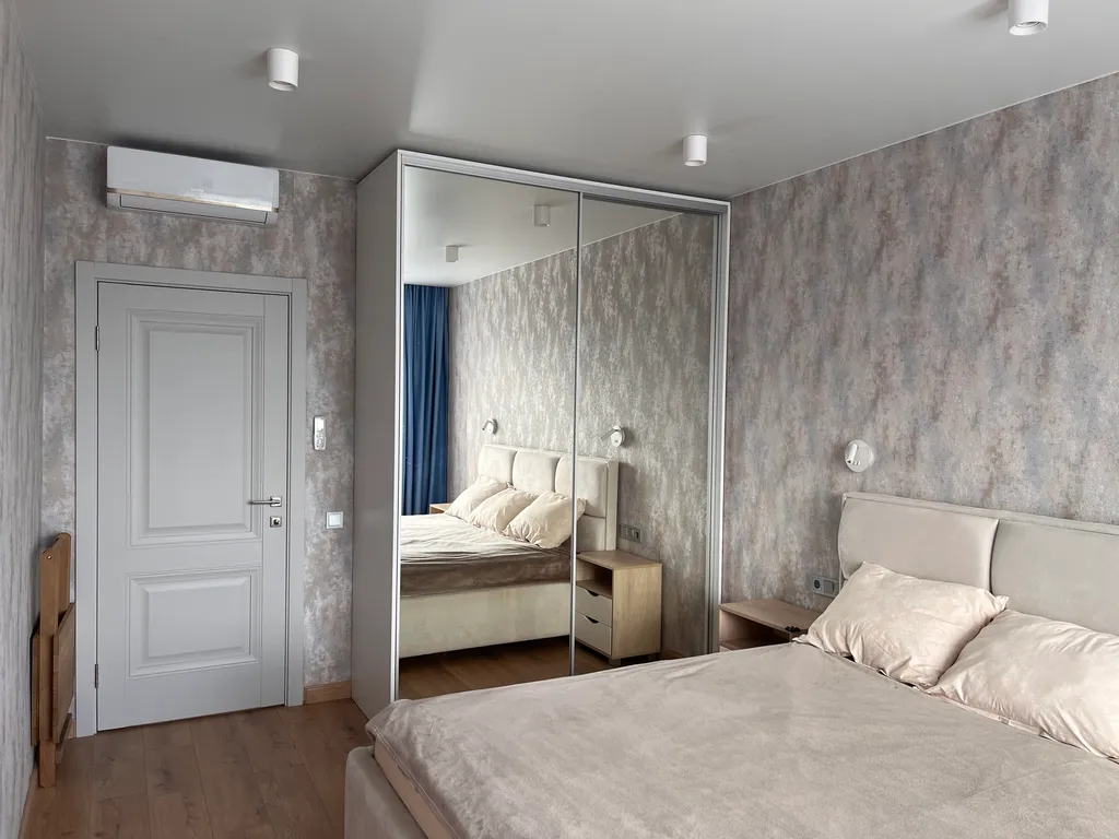 2х комнатные апартаменты рядом с морем с видом на лес