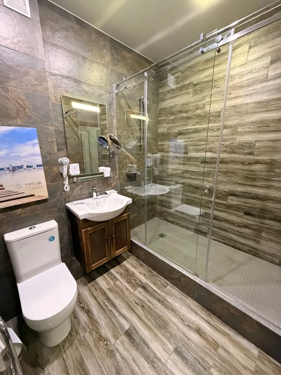 Апартаменты на ГЛК Солнечная Долина в здание Business Residence