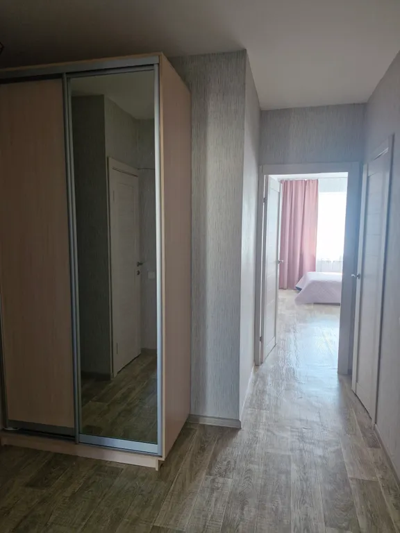 Квартира Квартира Шикарная просторная евротрешка для большой семьи или компании — Ярославль