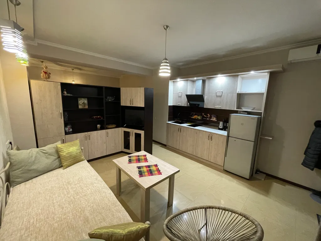 Уютная и чистая квартира Сабуртало — аренда посуточно в Тбилиси