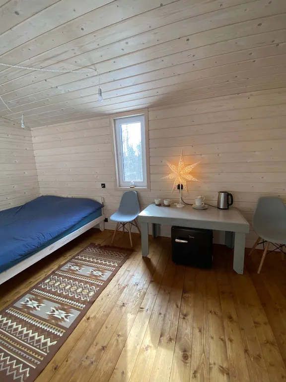 Глемп с видом на лес