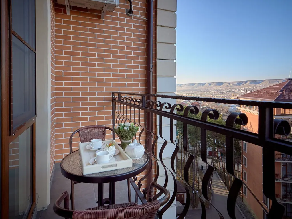 Красивая 2-комнатная квартира рядом с парком