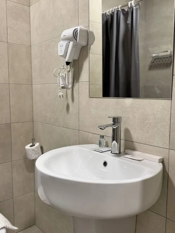 Трехместный номер с видом на море