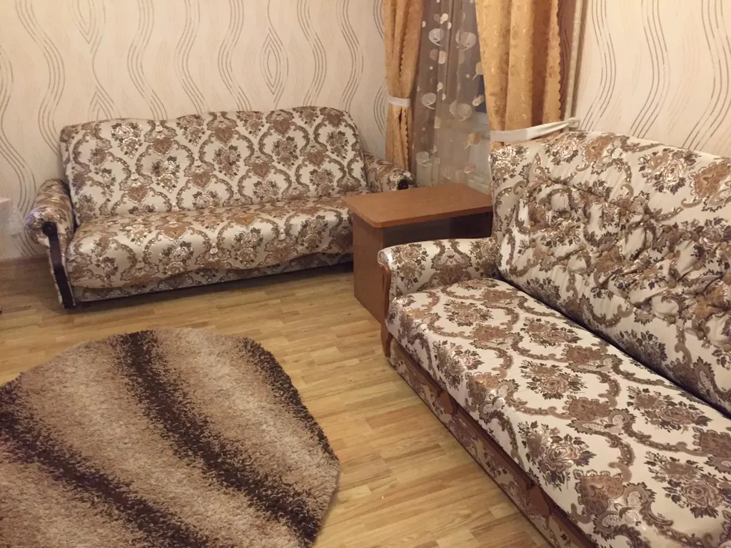 Квартира 2-комнатная Квартира — Алушта
