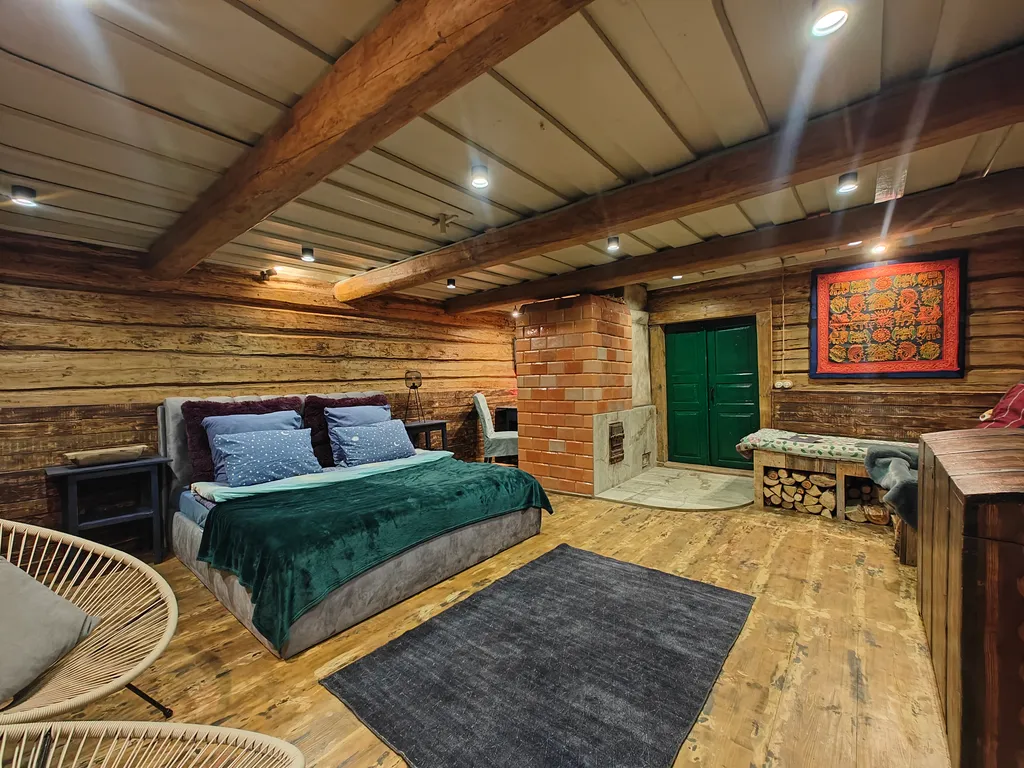 "Кот и Печка", синий дом, красота, тишина и ты