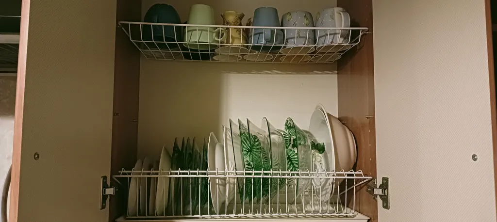 Домик сказка на берегу озера Селигер