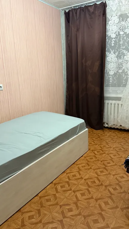 Большая квартира в районе железной дороги