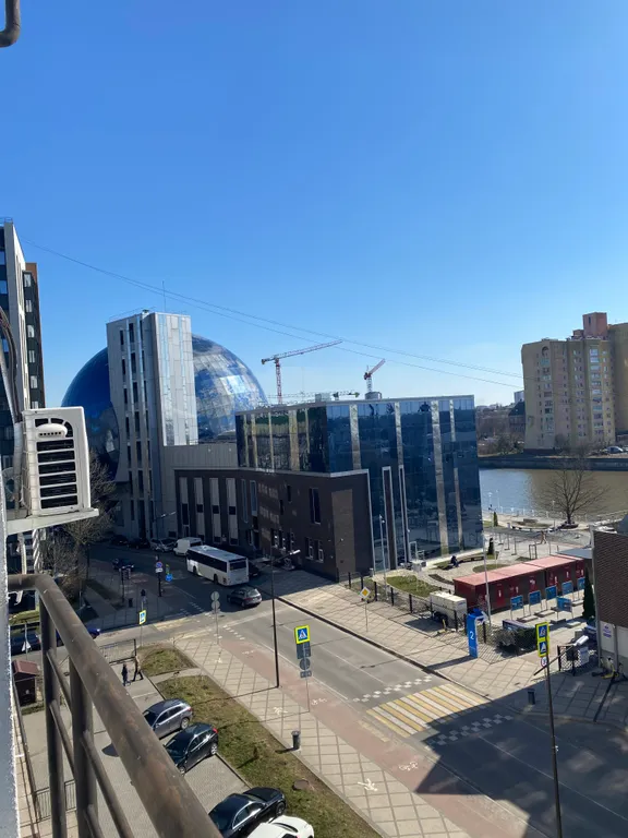 Апартаменты с видом на музей Планета океан 1