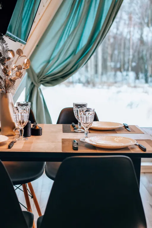 Коттедж Коттедж Роскошный А-фрейм в нежных мятных тонах с панорамными окнами — Озёры