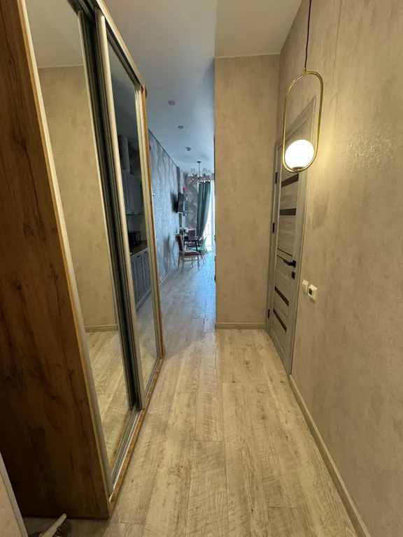 Студия с видом на море