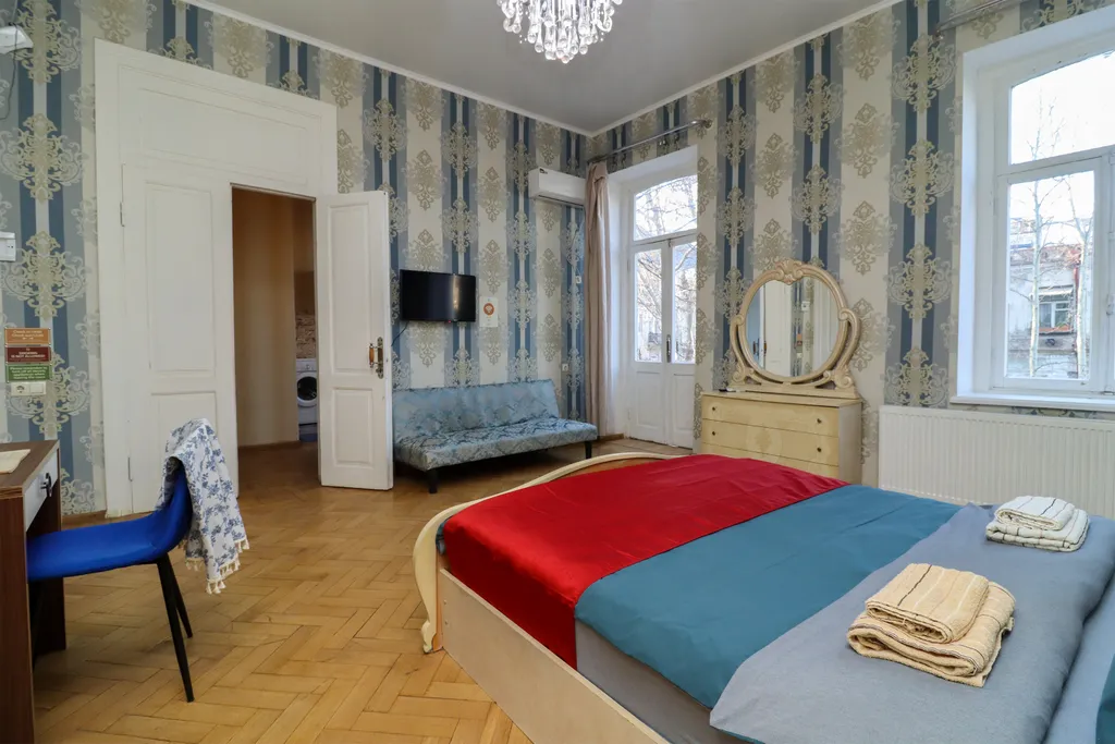 Квартира с балконом в центре