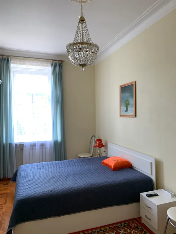 Уютная квартира в 300 метрах от Фонтанов