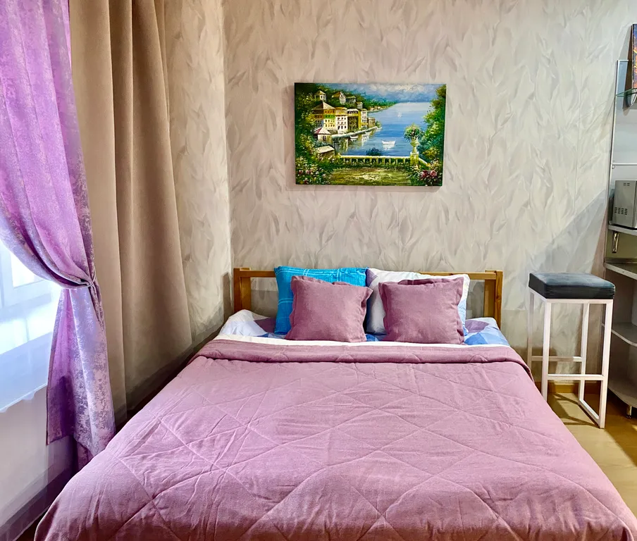 Квартира Просторная студия в центре города — Тюмень