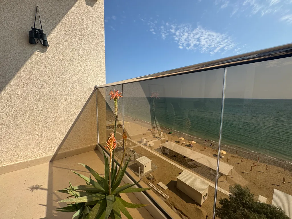 Ваши собственные апартаменты на лучшем пляже России, Золотые пески