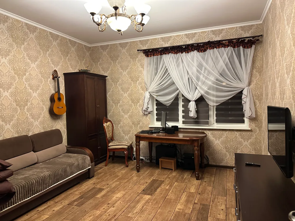 Домик в сосновом бору