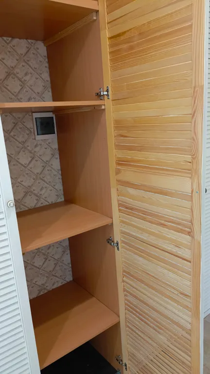 Уютная однокомнатная квартира с видом на горы в 15 минутах от моря