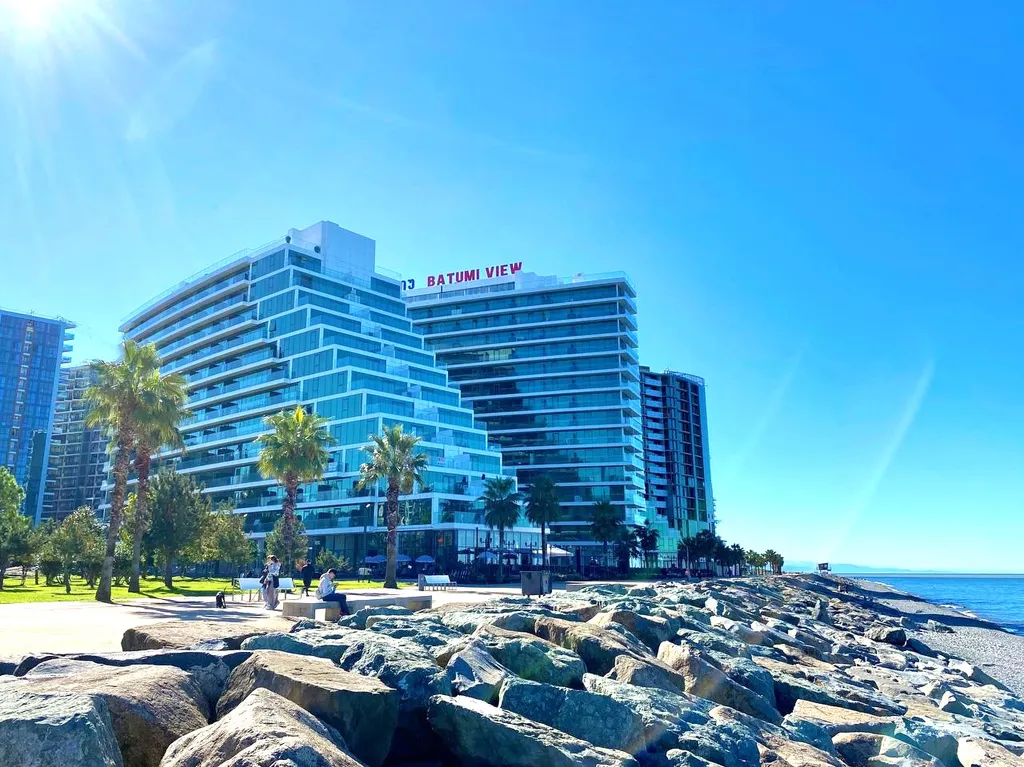 Современная студия на берегу моря, Batumi View