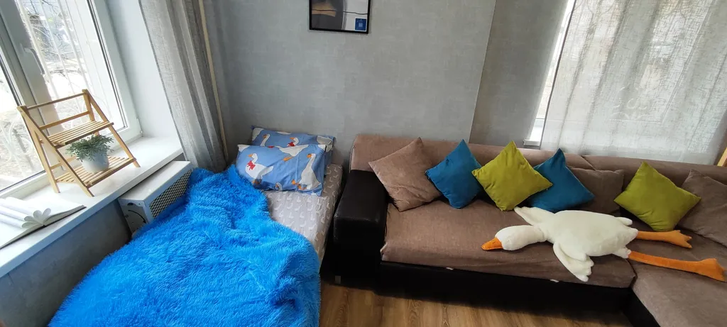 Двухкомнатная квартира в живописном месте у набережной