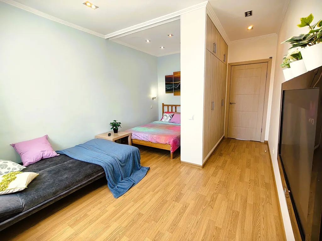 Чистая квартира в микрорайоне Красная горка в 4 километрах от центральной площади