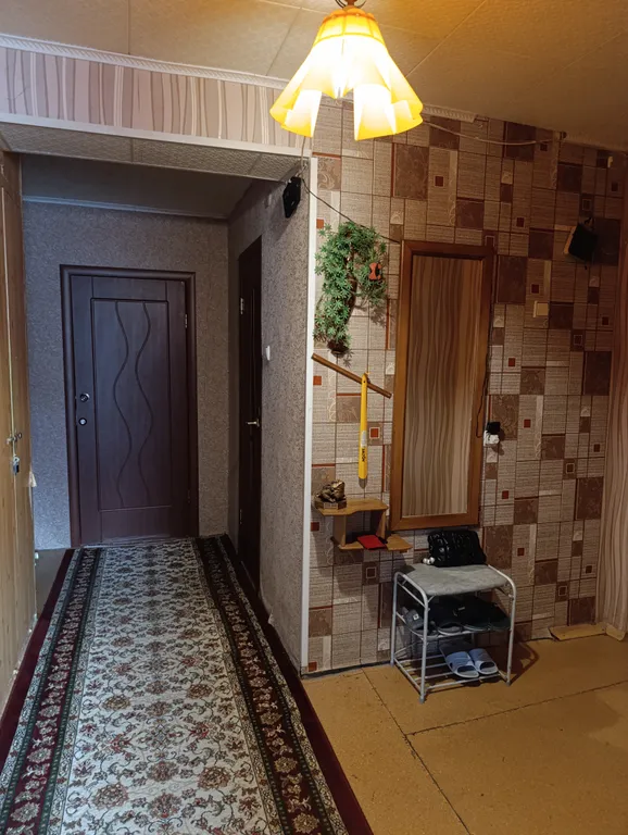 Двухкомнатная квартира район 15 шахты