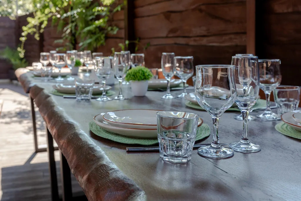 Загородный коттедж с баней и подогреваемым бассейном