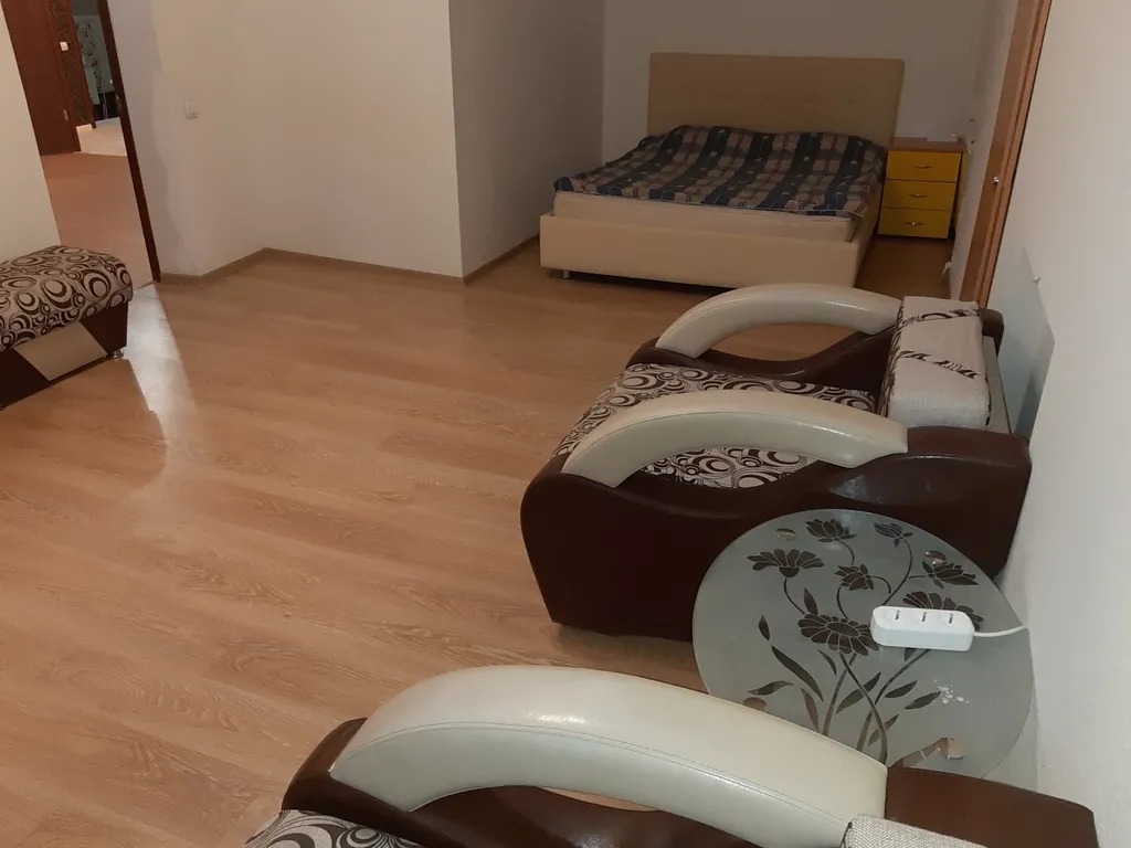 6-комнатный Дом