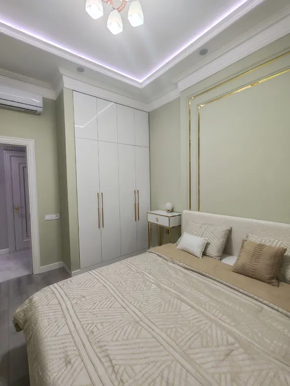 Tashkent city Boulevard A14-120