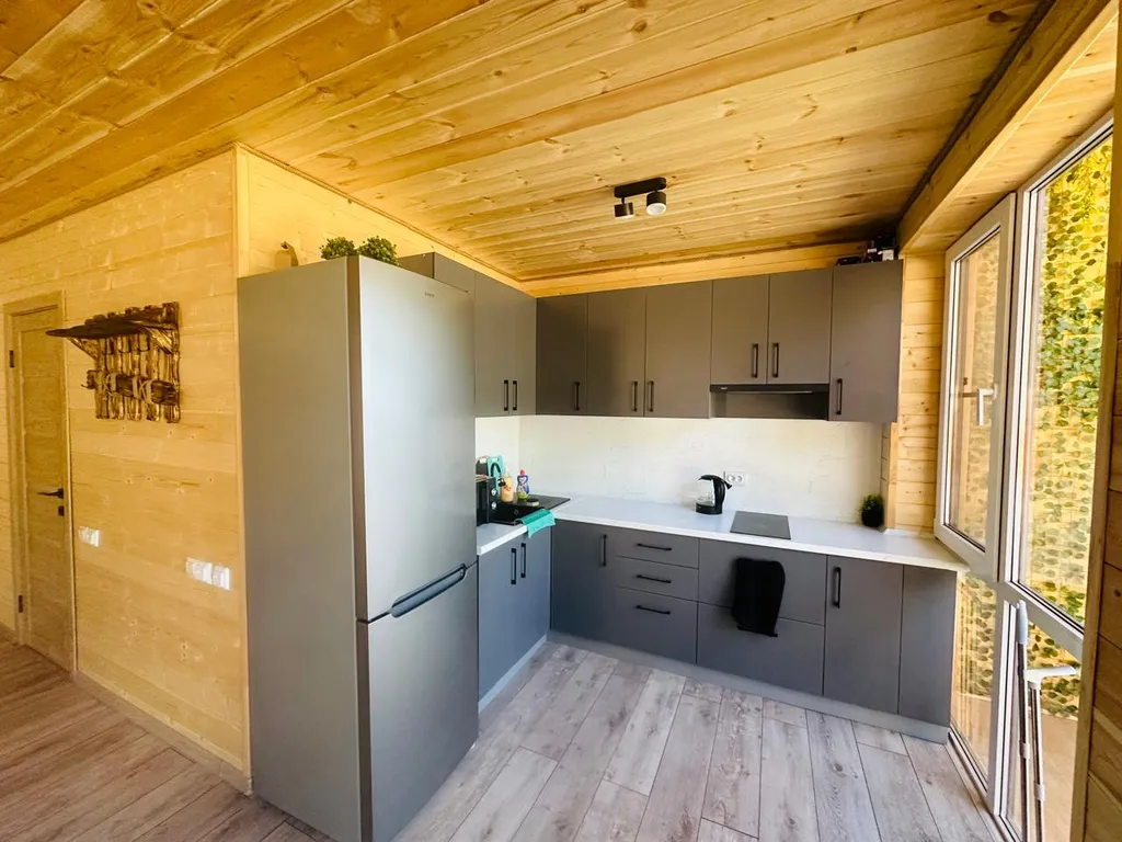 Уютный новый дом в горах